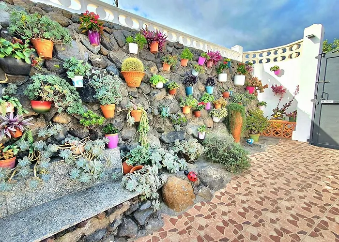 Eneida Landhaus La Hidalga