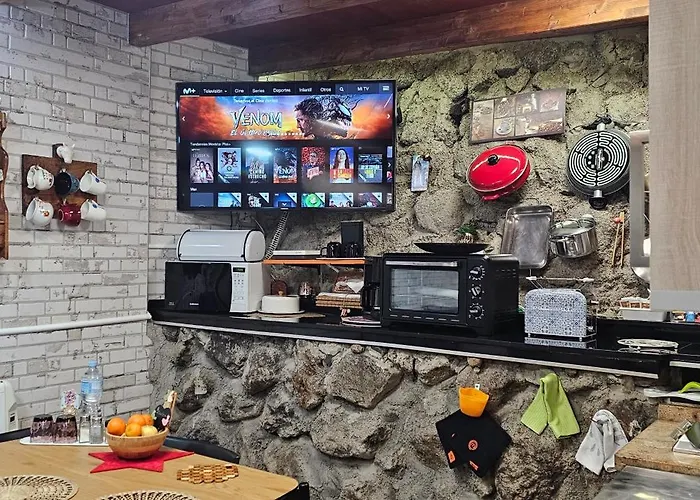 Eneida Landhaus La Hidalga