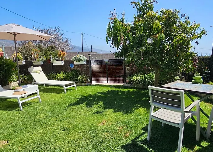 בית כפרי Eneida