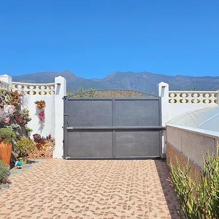 Casa de Campo Eneida La Hidalga