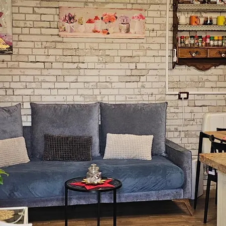 Eneida Casa de Campo La Hidalga